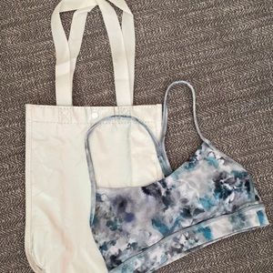 Lululemon Flow Y Nulu Light Support Bra - Size 2